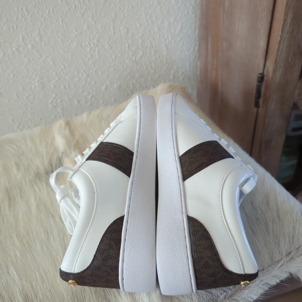 Michael Kors Irving Stripe Lace Up Designer Sneakers Optic White Multi  8.5